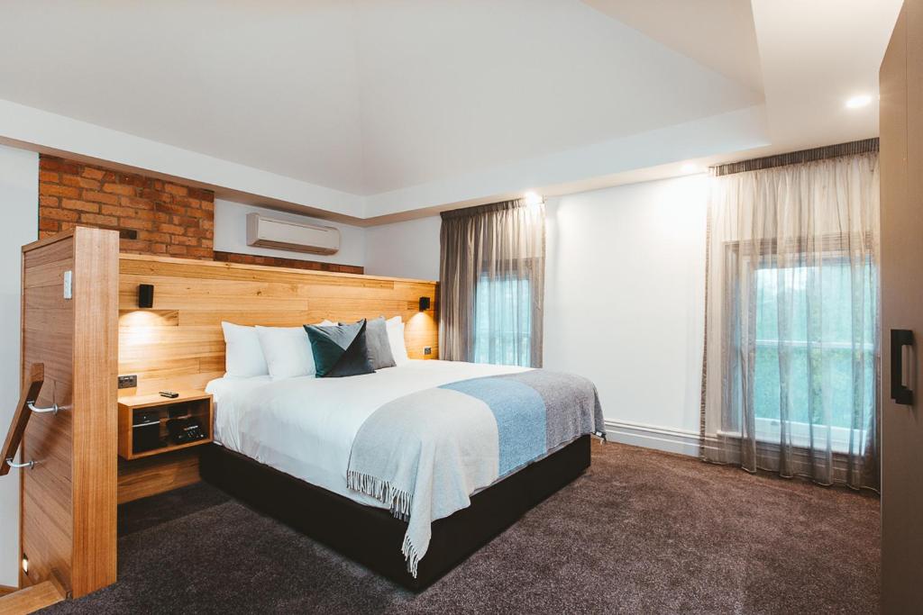 Maylands Lodge - Resim 10