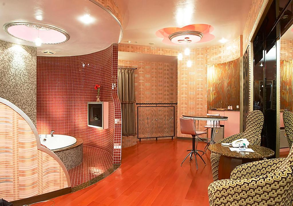 Posezení v ubytování Royal Group Motel Nan Tse Branch