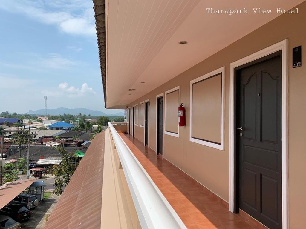 Balkón nebo terasa v ubytování Tharapark View Hotel - SHA Plus