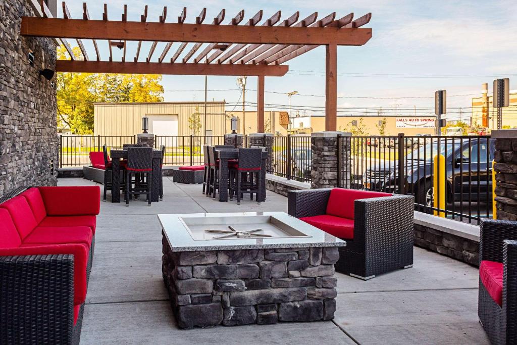 Istumisnurk majutusasutuses Comfort Inn & Suites Niagara Falls Blvd USA