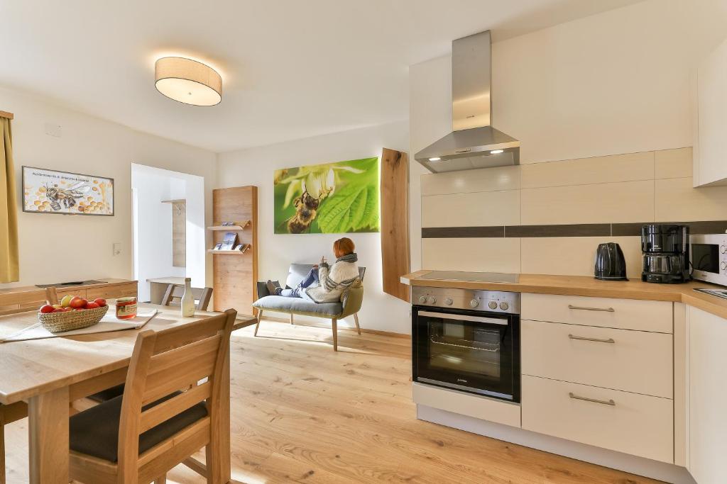 Kronhofer – Apartments & Erlebnis-Imkerei - 1