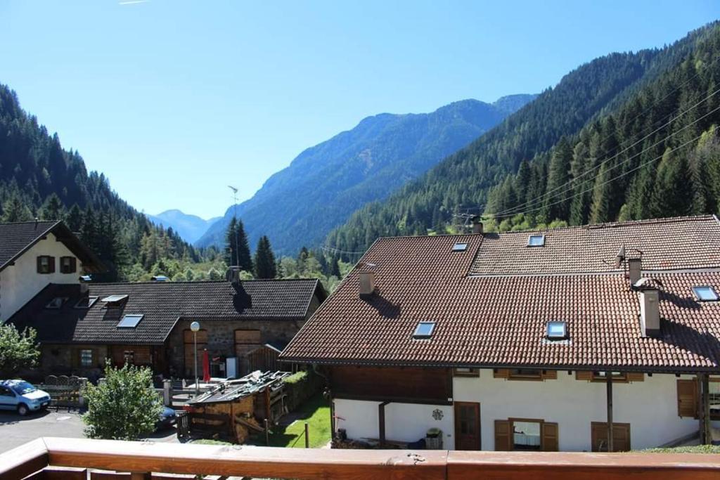 Nespecifikovaný výhled na hory nebo výhled na hory při pohledu z apartmánu
