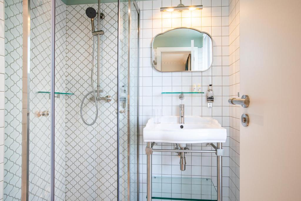 Rose Bourbon - Resim 12