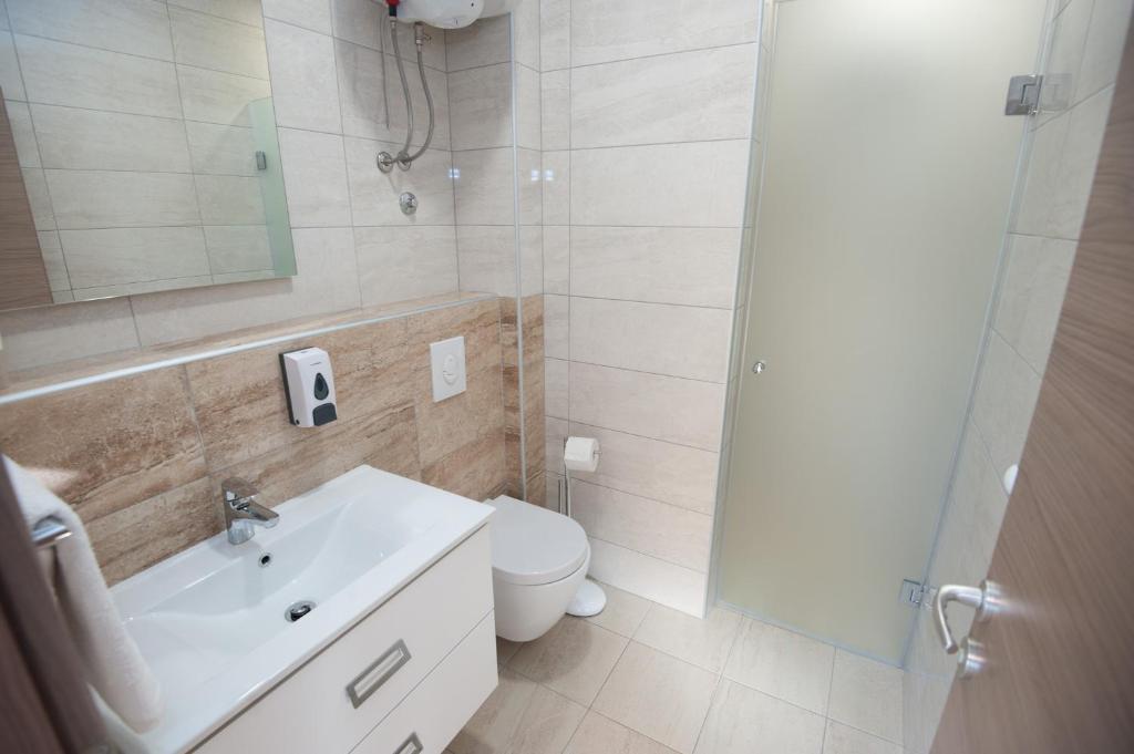 Koupelna v ubytování Apartments Vlasic