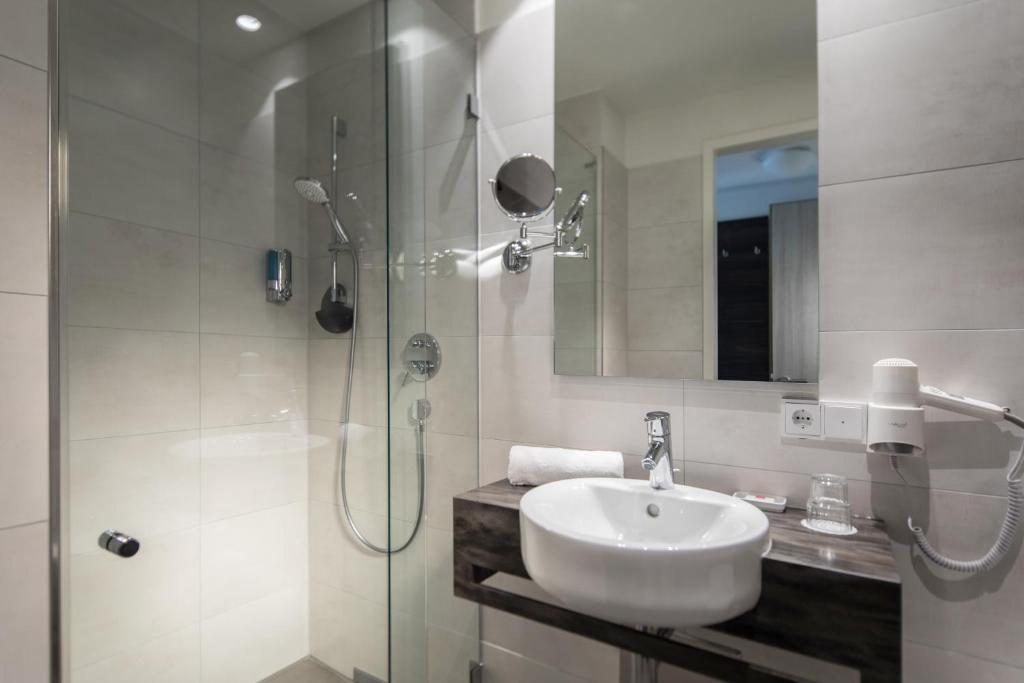 Hotel Südstern - Resim 8