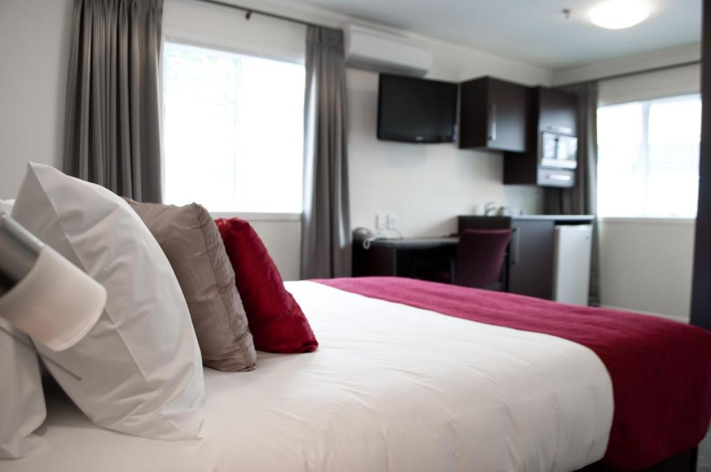 At Eden Park Motel - Resim 35