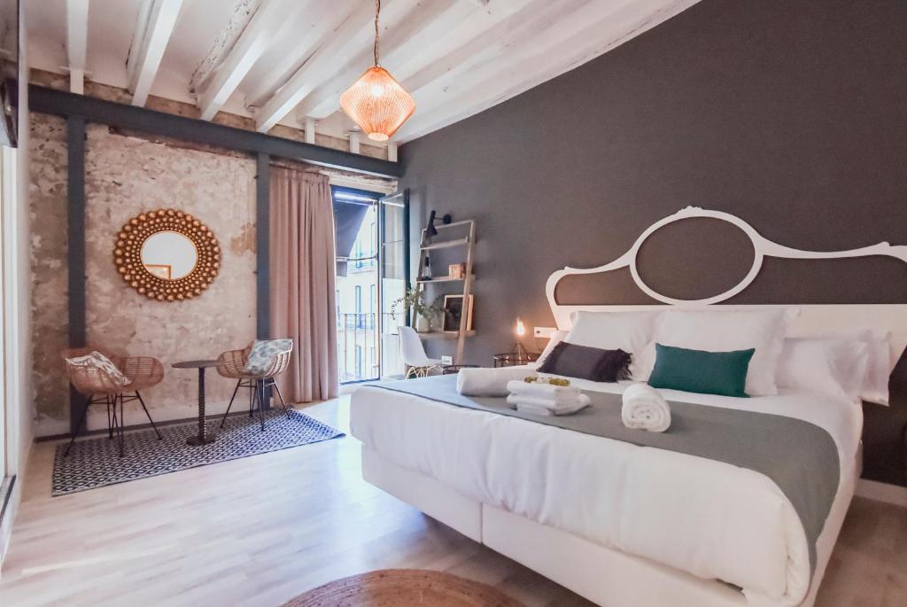 Hotel Boutique Alicante Palacete S.XVII Adults Only, Alicante ...