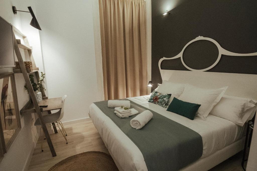 Hotel Boutique Alicante Palacete S.XVII Adults Only, Alicante ...