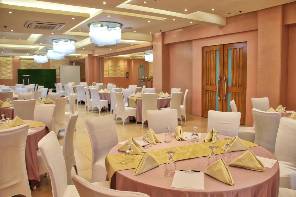 Restaurace v ubytování New Dawn Plus