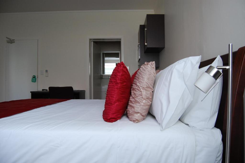 At Eden Park Motel - Resim 40