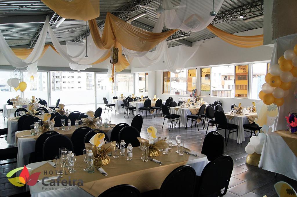 Restaurace v ubytování Hotel Cafeira