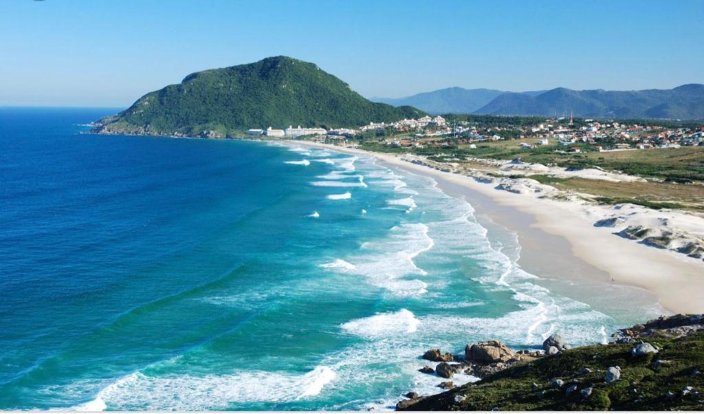  Santinho Beach Residence