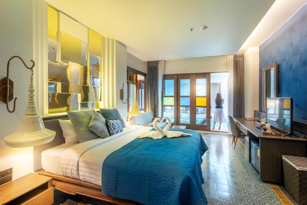 Monkham Village Hat Yai - Jaccuzzie Pool Access