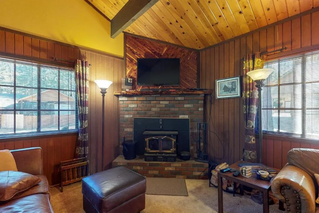 Ponderosa Getaway, Big Bear Lake, Statele Unite ale Americii