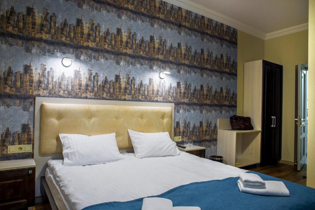 Mini Hotel Barvy Lvova on Hnatyuka St. - King Room
