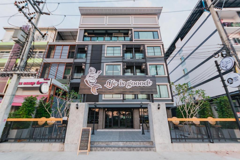 Life is Goood - Resim 17