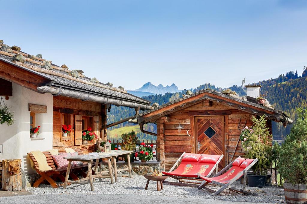 Foto dalla galleria di Almdorf Flachau - Luxus Hüttenurlaub a Flachau