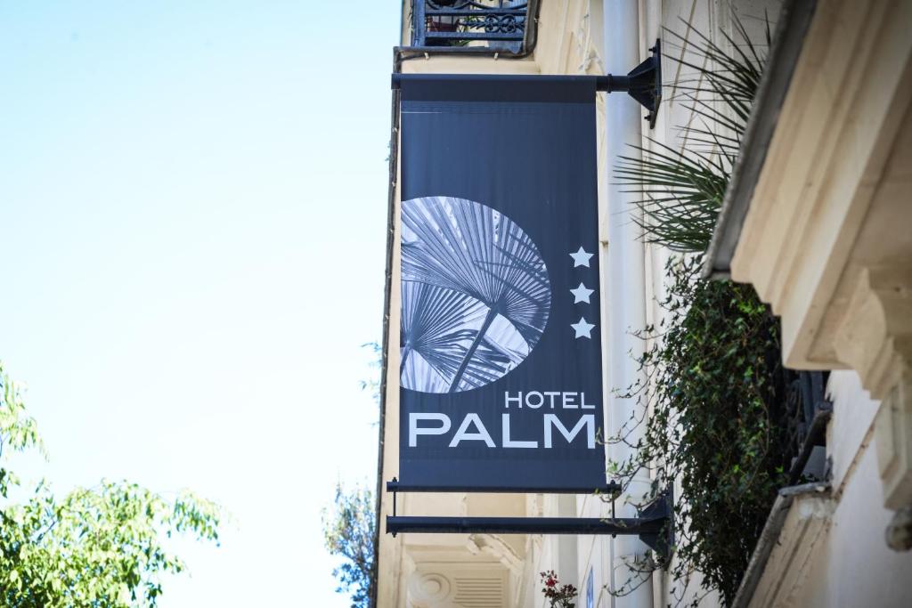 Сертифікат, нагорода, вивіска або інший документ, виставлений в Hotel Palm - Astotel