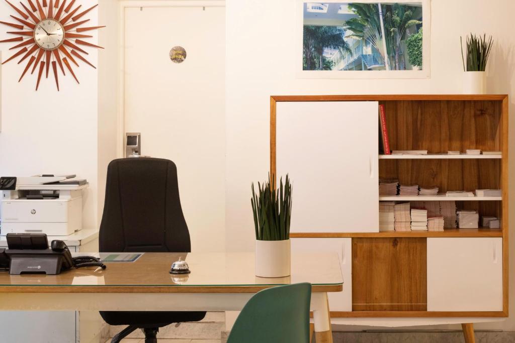 Зображення з фотогалереї помешкання Hotel Palm - Astotel у Парижі