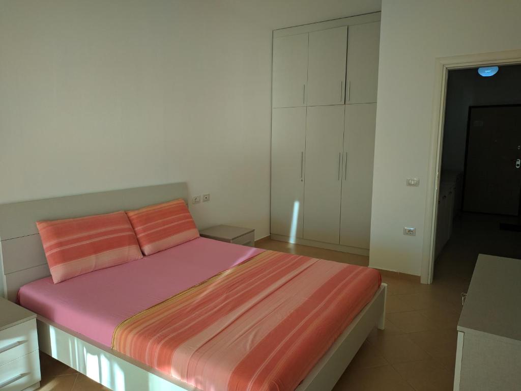 Lucky Lux Apartment - Image 7