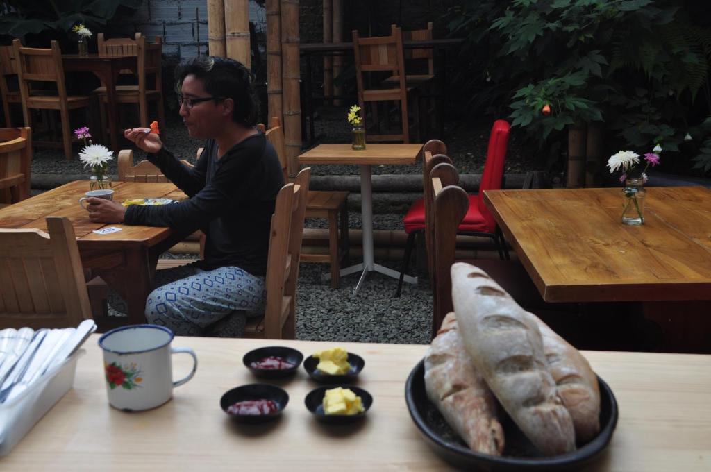 Cibo presso l'ostello o nelle vicinanze
