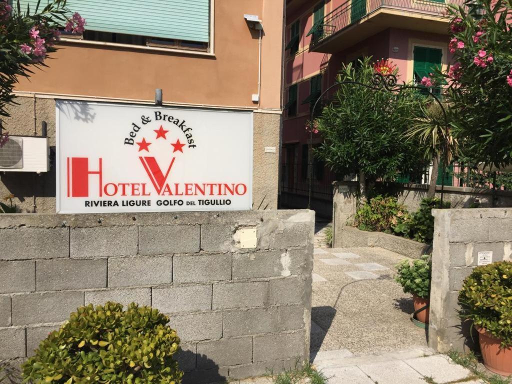 Certifikát, hodnocení, plakát nebo jiný dokument vystavený v ubytování Hotel Valentino
