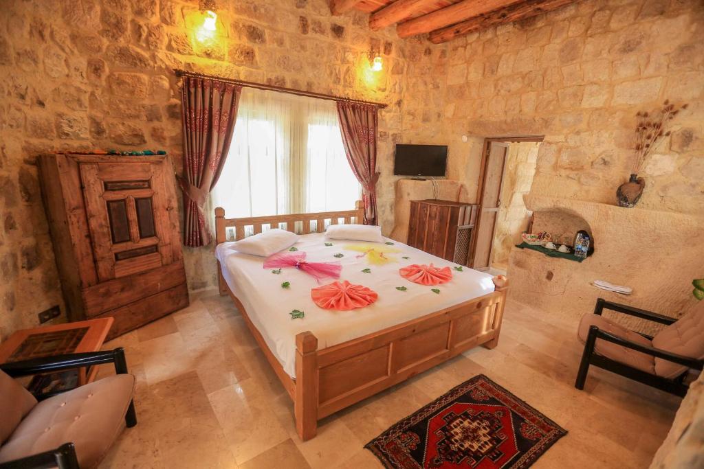 Abu Hayat Cave Suites - Superior Double Room