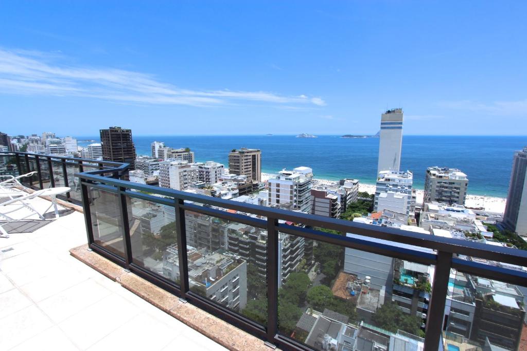  Rio Top Residence 17C