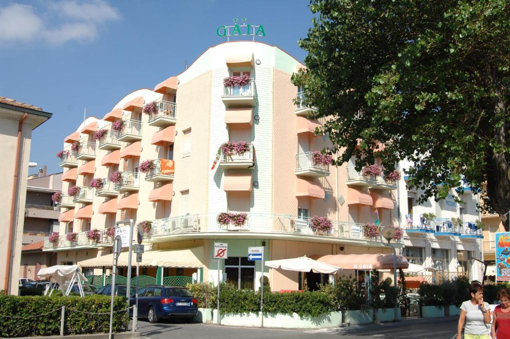 Budova, kde se hotel nachází