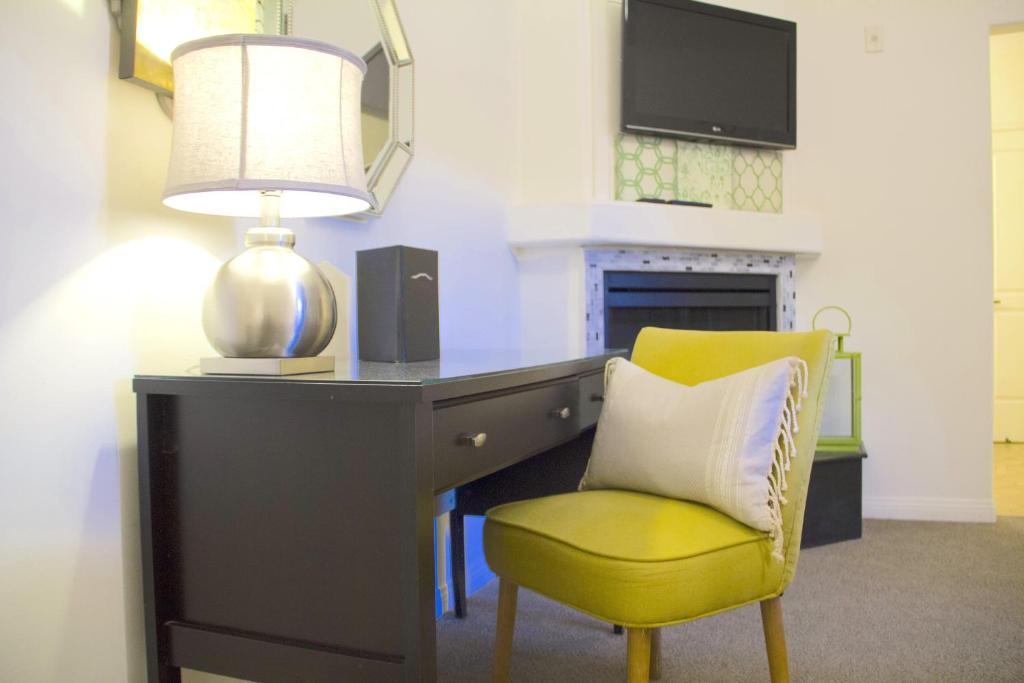 Kuchyň nebo kuchyňský kout v ubytování Andreas Hotel & Spa