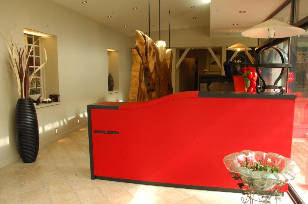 Fotografie z fotogalerie ubytování Logis Hôtel Restaurant Chez Nous v destinaci Sainte-Croix