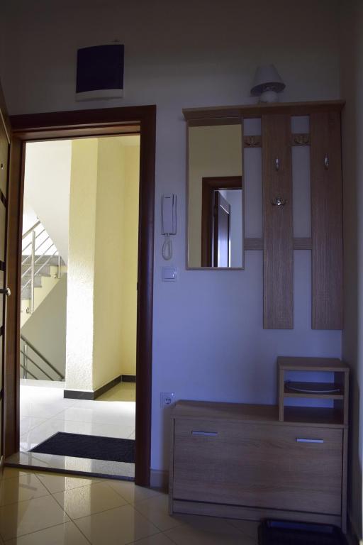 Apartmani Marić - Apartamento Con Balcón