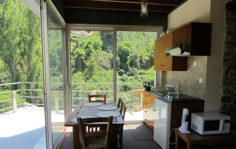 Balkón nebo terasa v ubytování Ayios Andronikos Agrotourism House