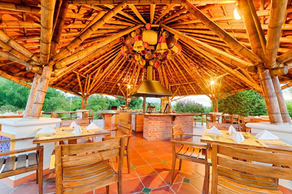 Restaurace v ubytování Hotel Mocawa Resort