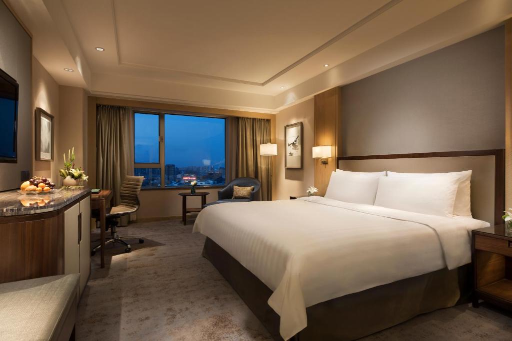 Shangri-La Changchun - Deluxe King Room