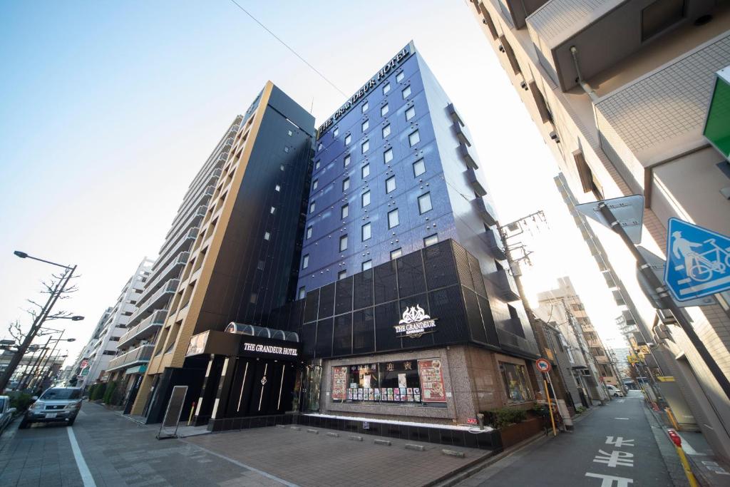 予約するThe Grandeur Hotel