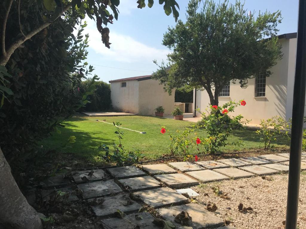Ogród w obiekcie Villetta San Lorenzo - Marzamemi