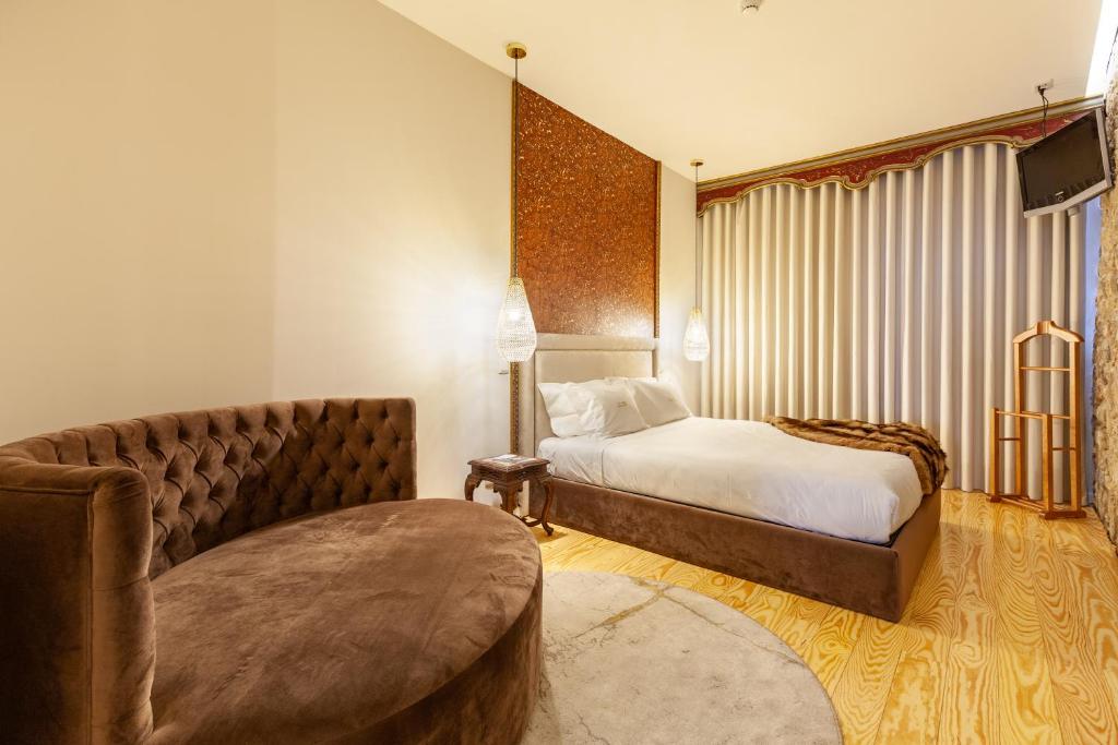 Berço de Mordomias - 2