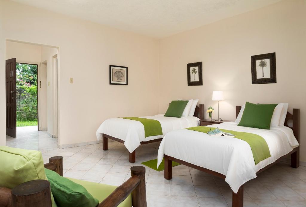 Cama o camas de una habitación en White Sands Negril