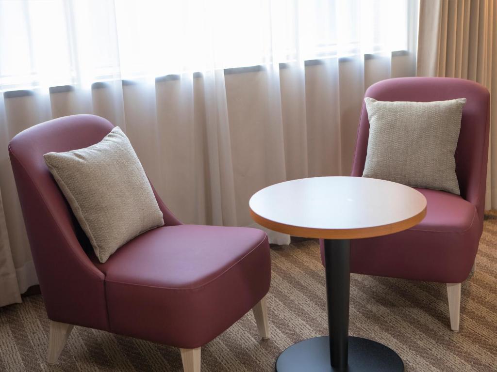 Posezení v ubytování HOTEL MYSTAYS PREMIER Narita