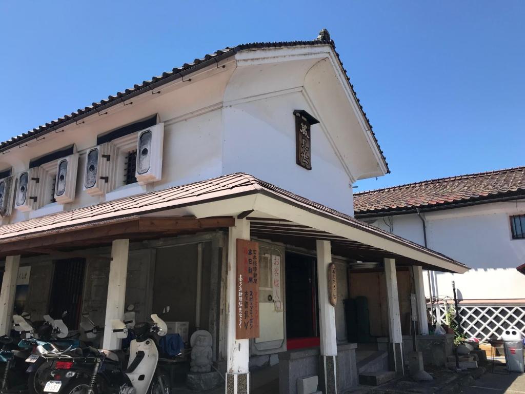 Budova, kde se ryokan nachází