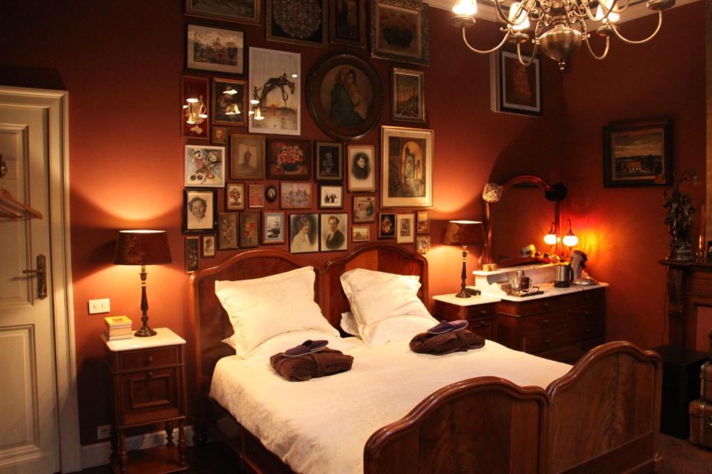 Postel nebo postele na pokoji v ubytování B&B De Lachende Engel