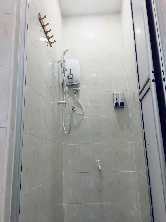Koupelna v ubytování Carlsun Hotel