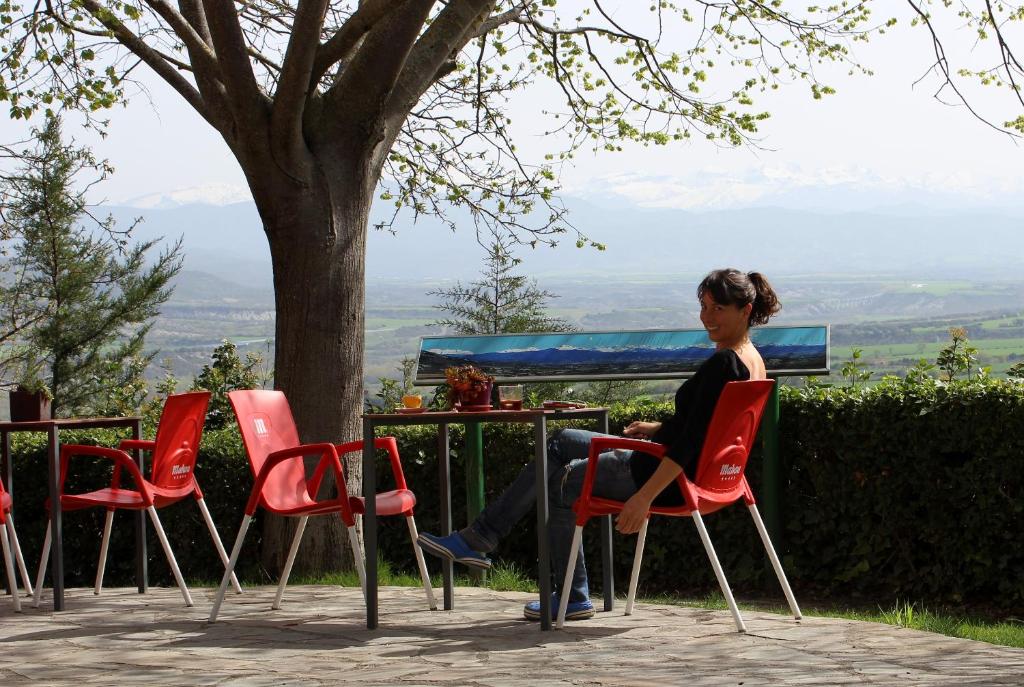 Fotografie z fotogalerie ubytování Albergue Restaurante de Artieda v destinaci Artieda