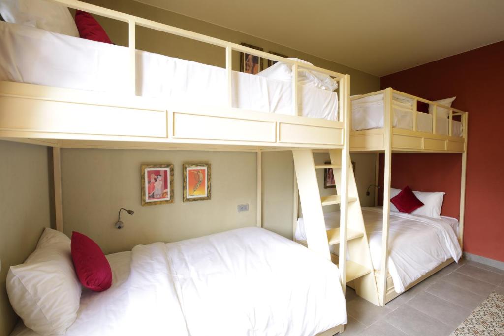 Family Room with Four Bunk Beds