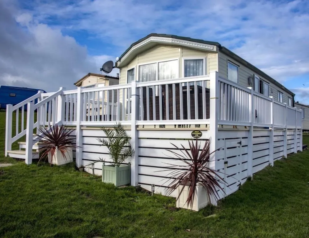 Julie Maries Caravan, Cubert, United Kingdom