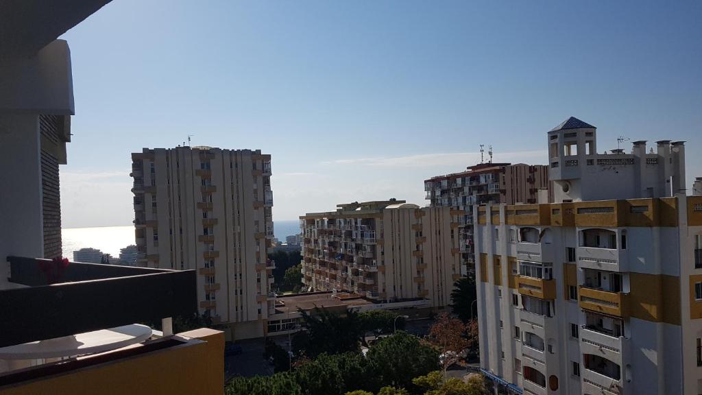 Výhľad na mesto Benalmádena alebo výhľad na mesto priamo z apartmánu
