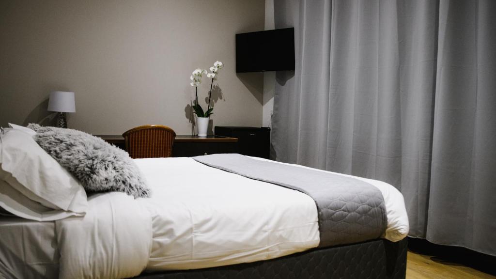 Hôtel des Arcades - Resim 13