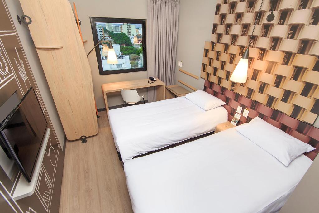 Letto o letti in una camera di ibis Cucuta