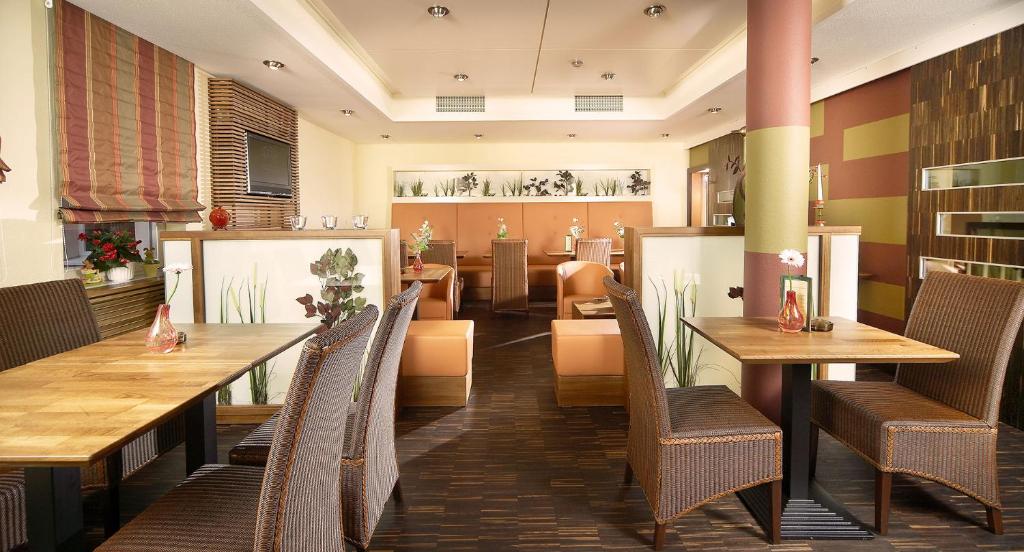 Posezení v ubytování WAGNERS Seehotel Schleusingen
